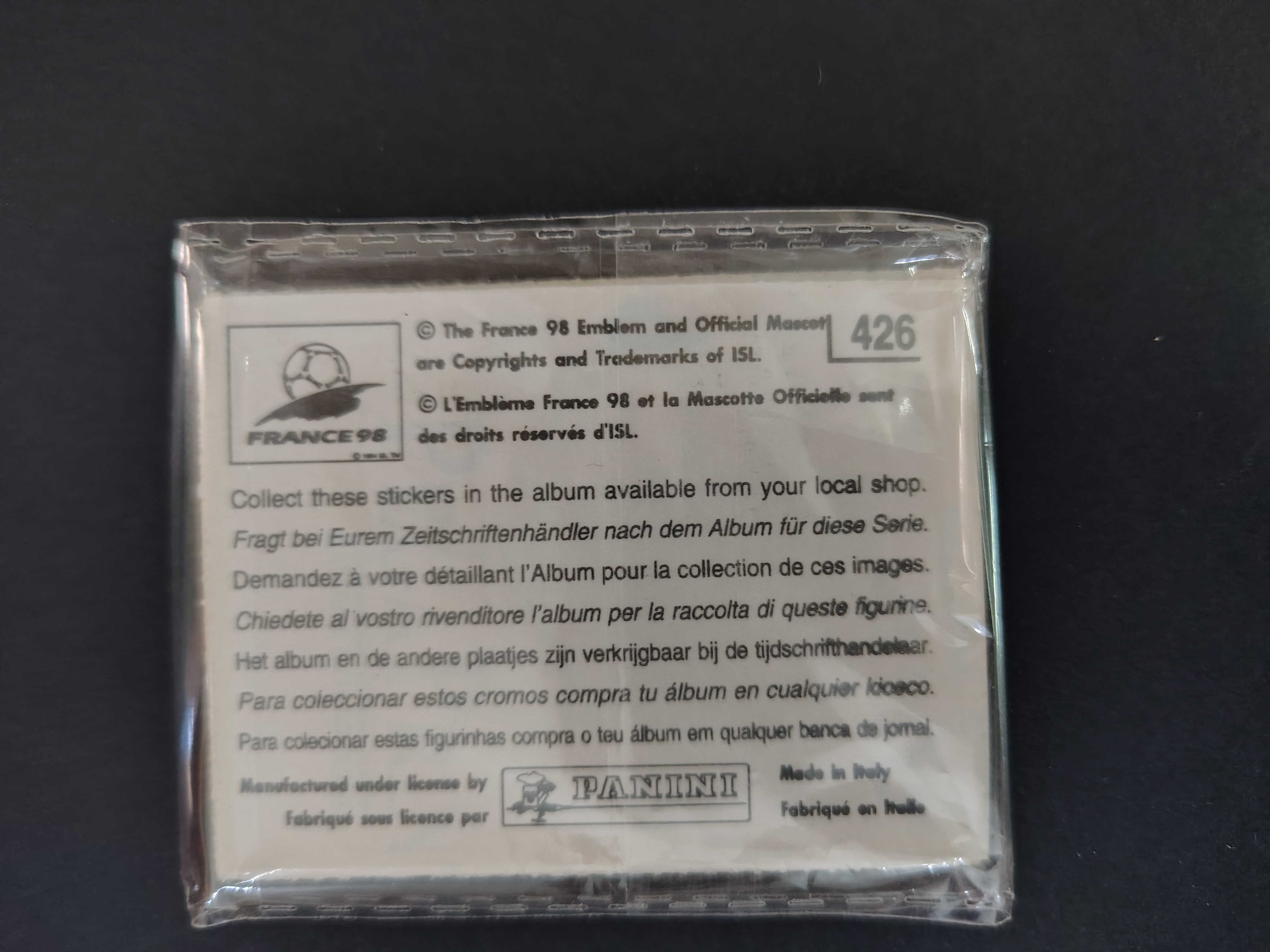 WORLD CUP FRANCE 98 - FULL COMPLETE STICKERS COLLECTION