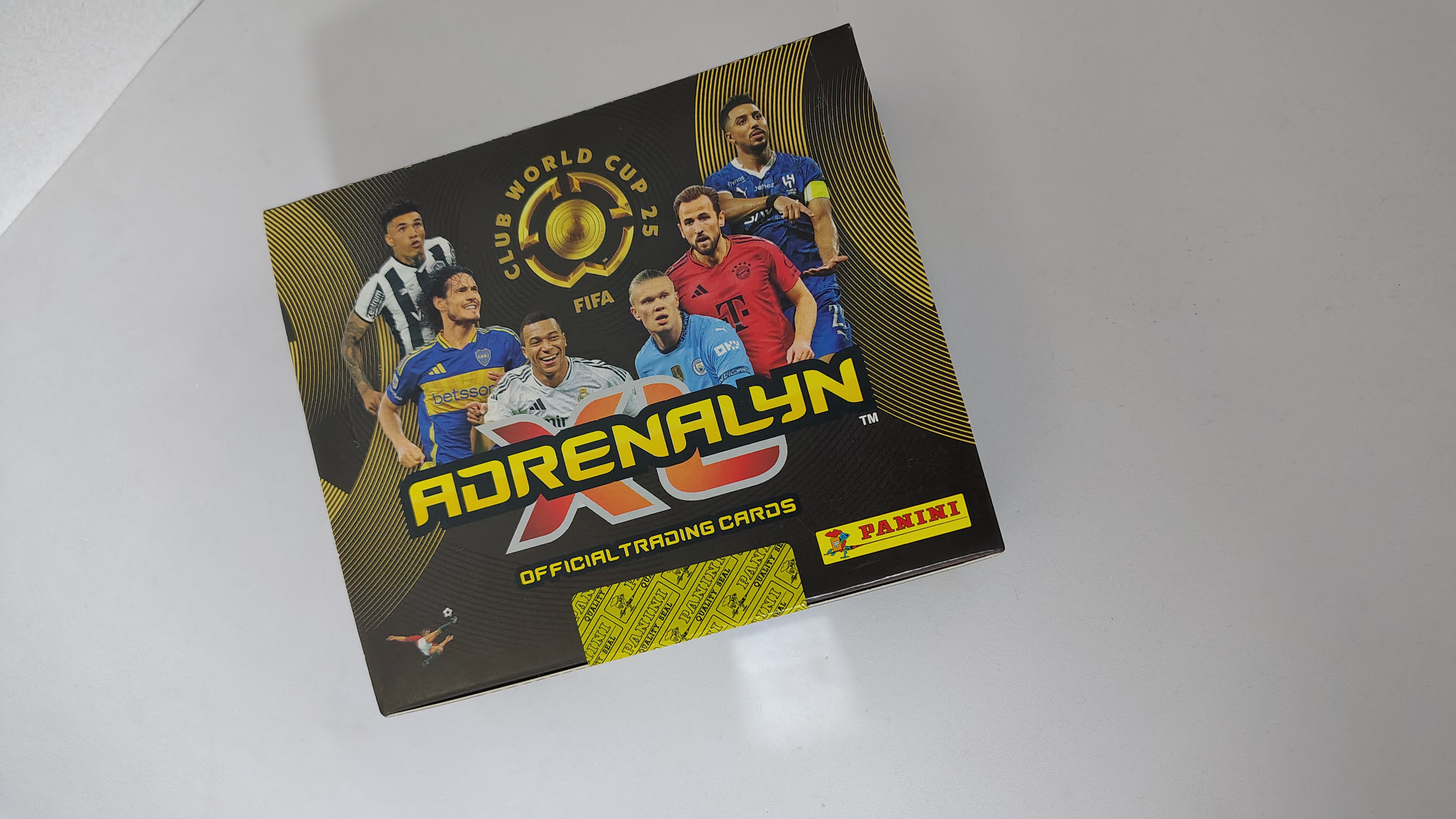 PANINI ADRENALYN XL FIFA CLUB WORLD CUP 2025 - BOX 24 PACKETS