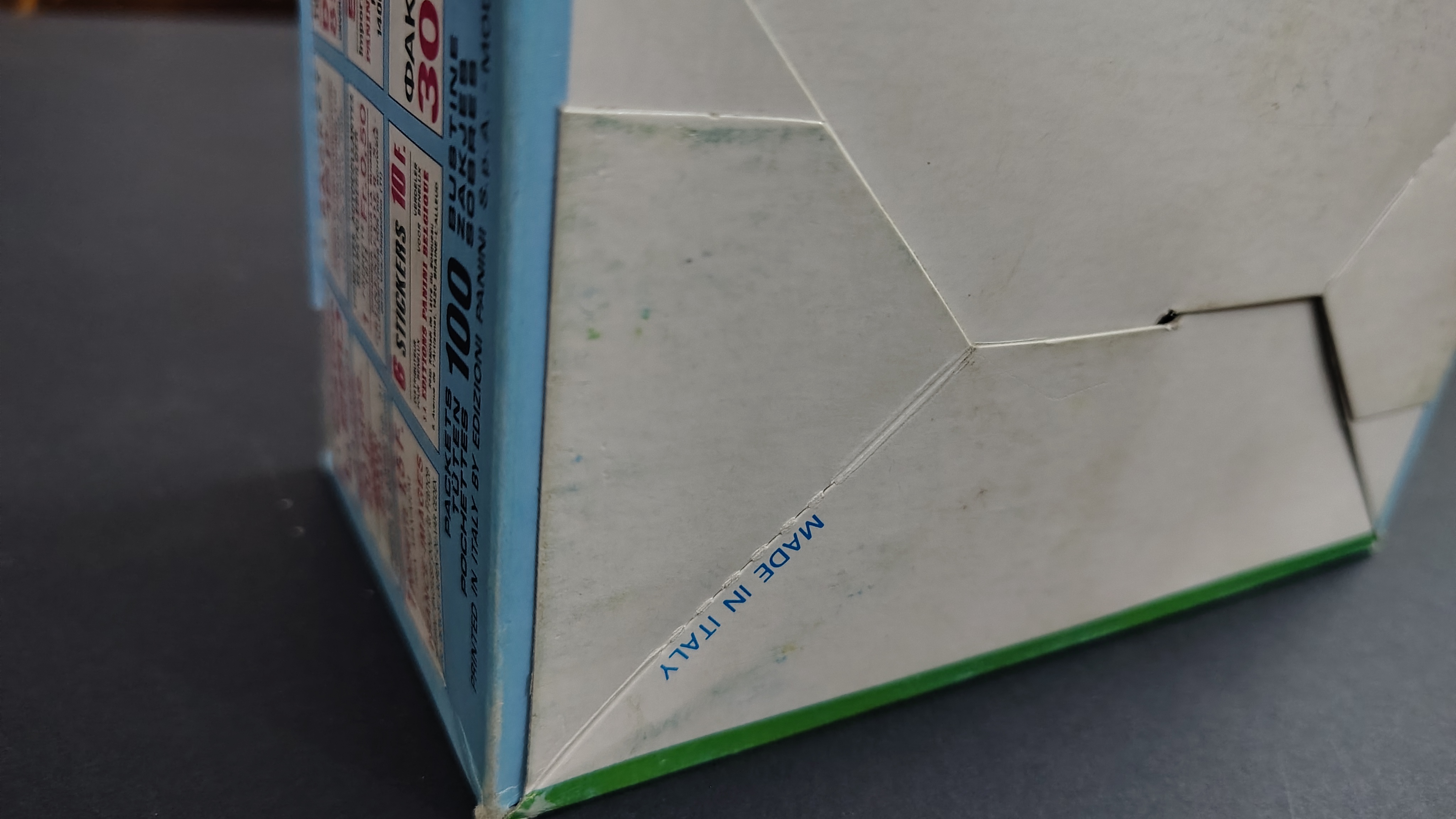 WORLD CUP ITALY 90 -FACTORY SEALED BOX 100 PACKETS EUROPE ED.