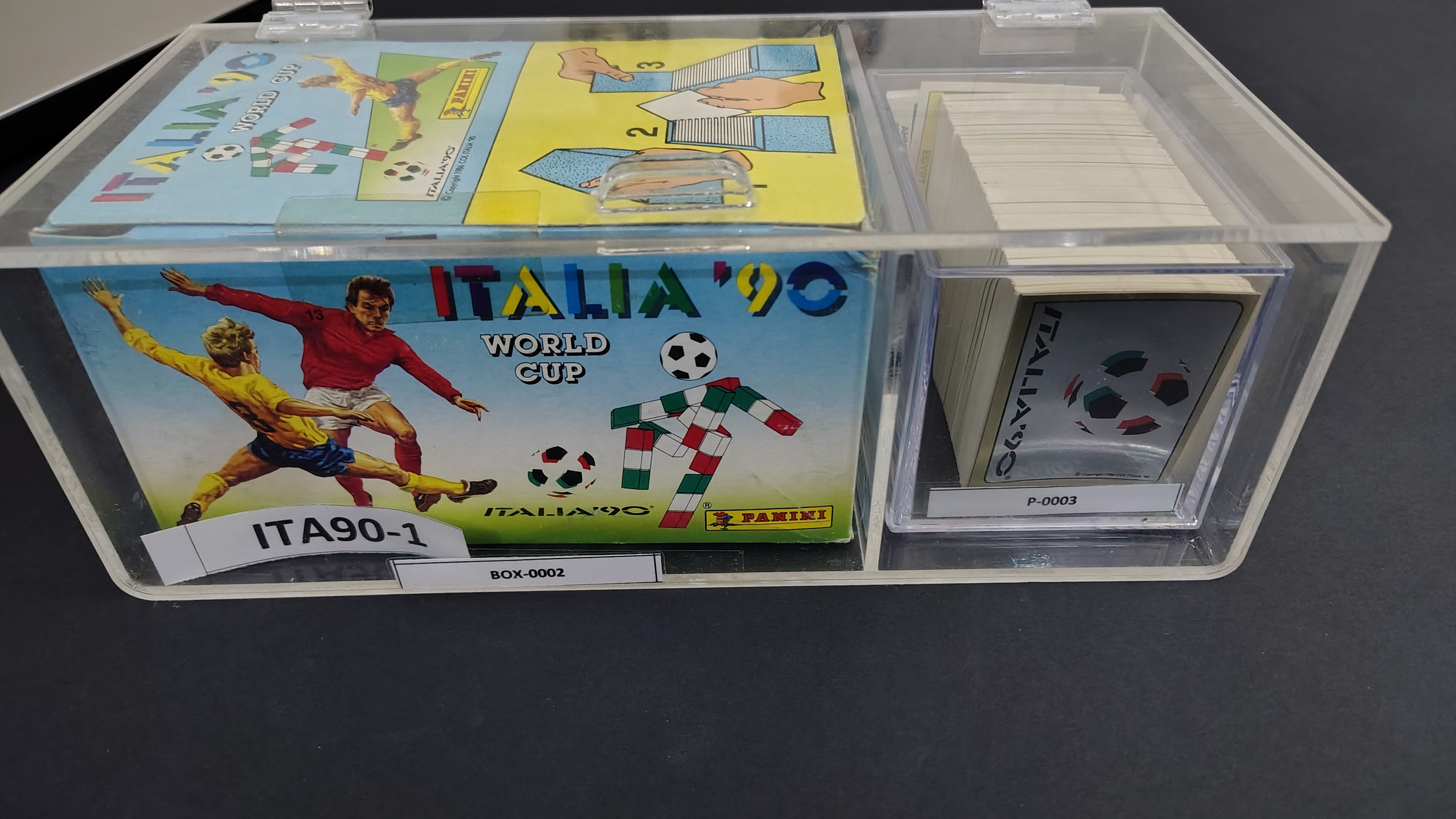 WORLD CUP ITALY 90 -FACTORY SEALED BOX 100 PACKETS EUROPE ED.